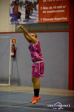 LotyEgusquiza-LouMesa-_DSC0309